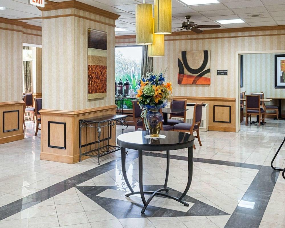 Comfort Inn Petersburg Near Fort Gregg-Adams מראה חיצוני תמונה