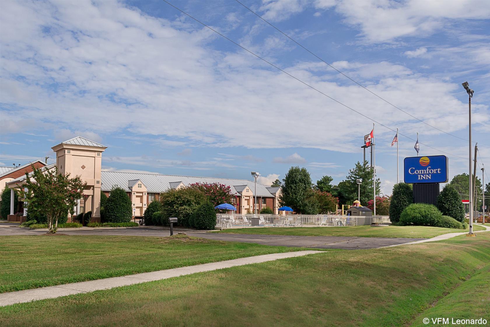Comfort Inn Petersburg Near Fort Gregg-Adams מראה חיצוני תמונה