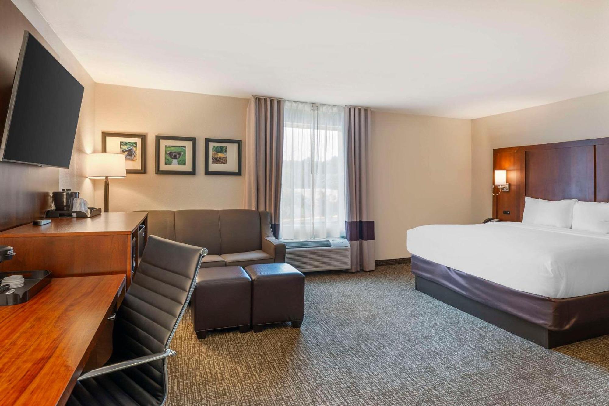 Comfort Inn Petersburg Near Fort Gregg-Adams מראה חיצוני תמונה